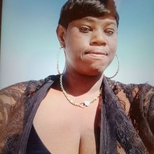 Meet your Posher, Danedra